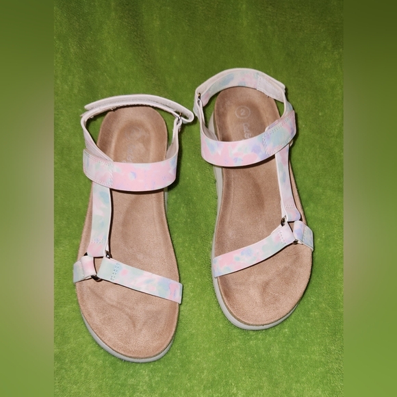 Cat & Jack Wren multicolored Tie Dye Sandals - Picture 5 of 9